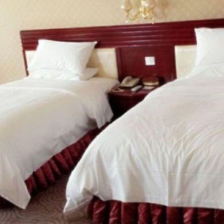 Starway Hotel Guangzhou Xintang Branch Luaran gambar