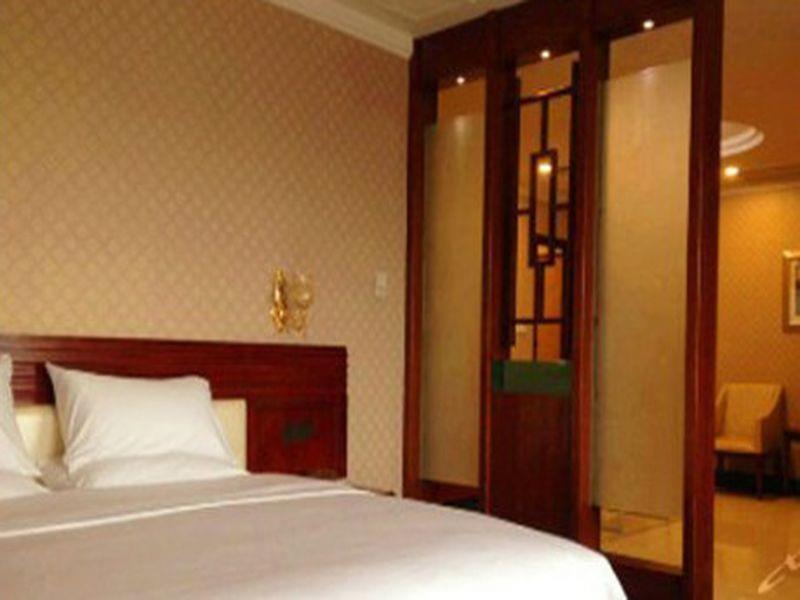 Starway Hotel Guangzhou Xintang Branch Luaran gambar